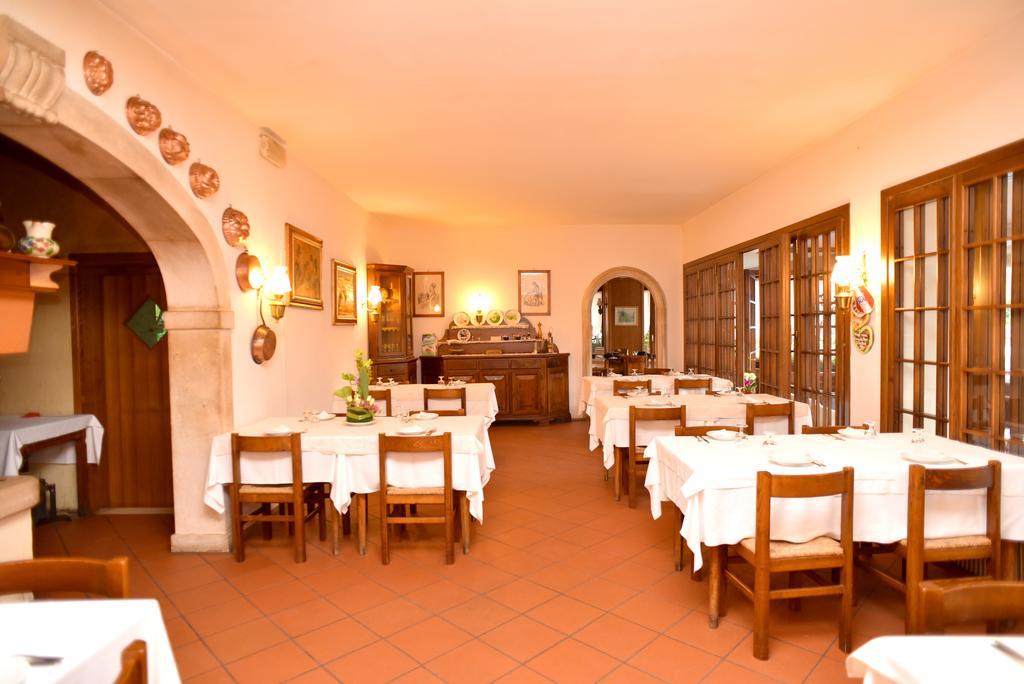 Albergo Da Gildo Фоллина Экстерьер фото